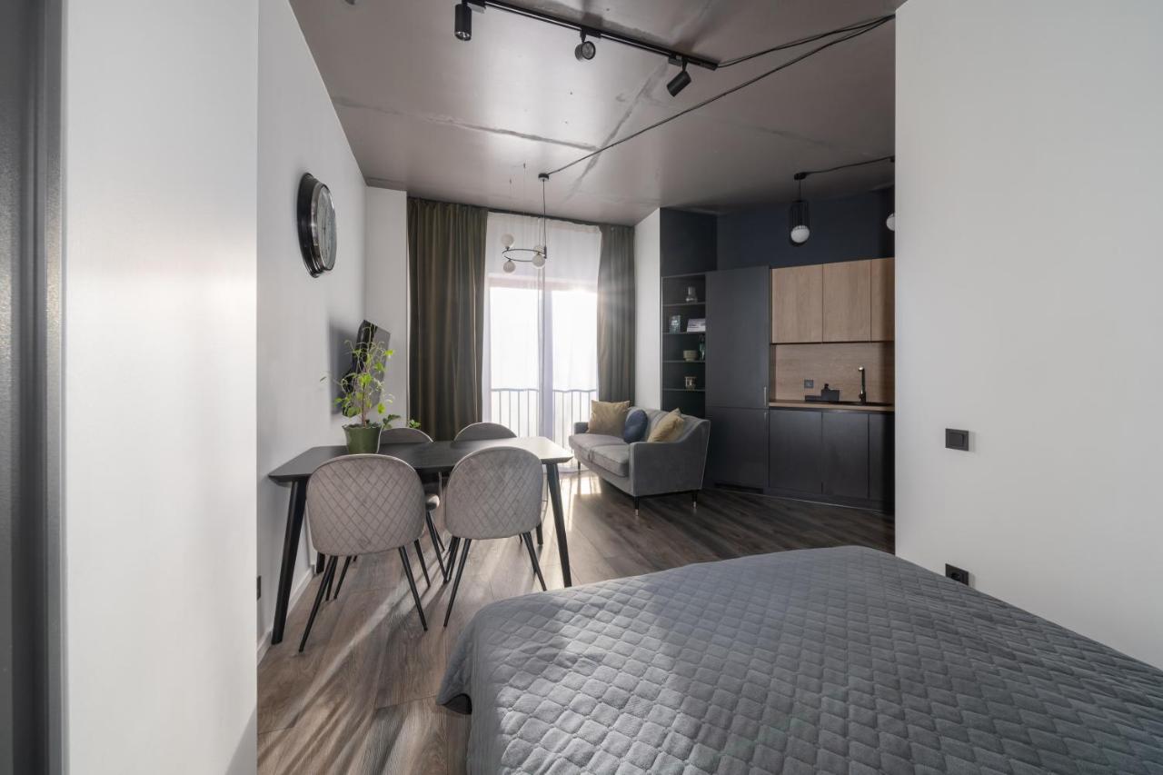 Cosy Studio Apartment In Ridzenes Residence Riga Exterior photo