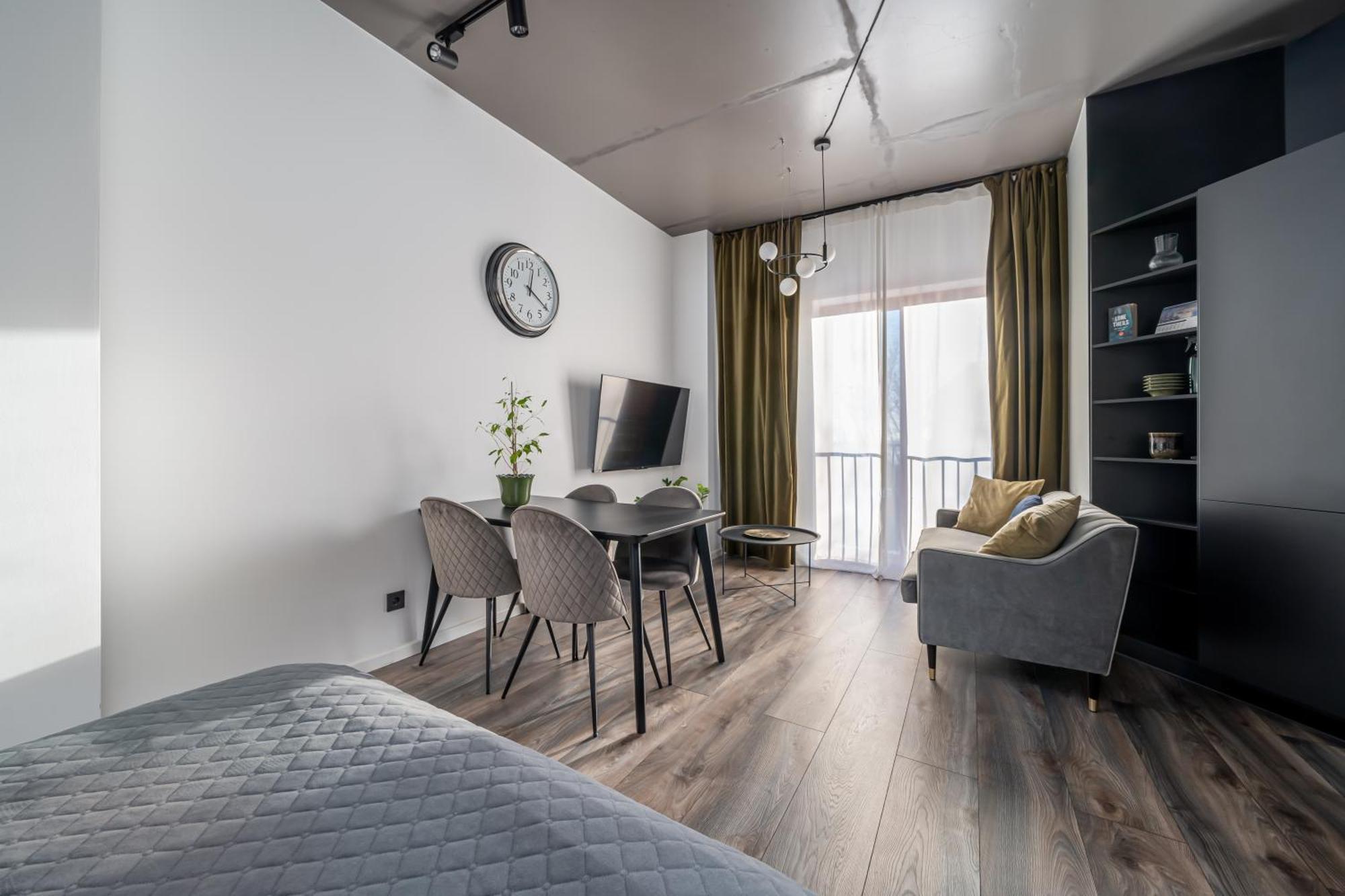 Cosy Studio Apartment In Ridzenes Residence Riga Room photo
