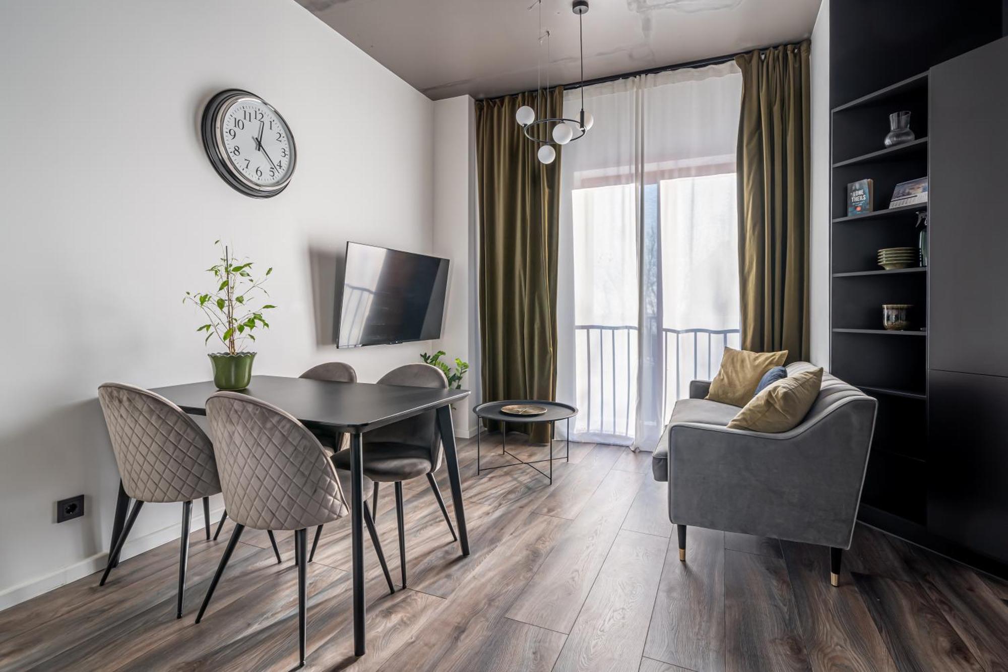 Cosy Studio Apartment In Ridzenes Residence Riga Room photo